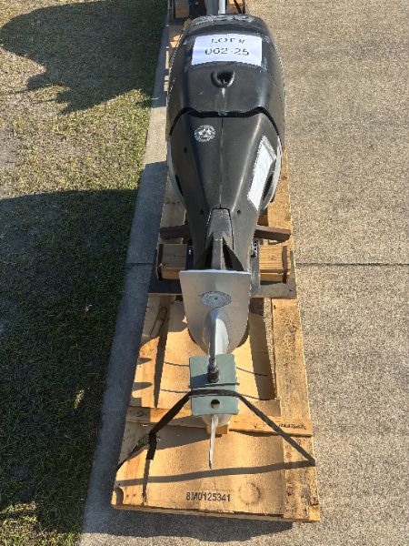 Outboard Engine - photo 1