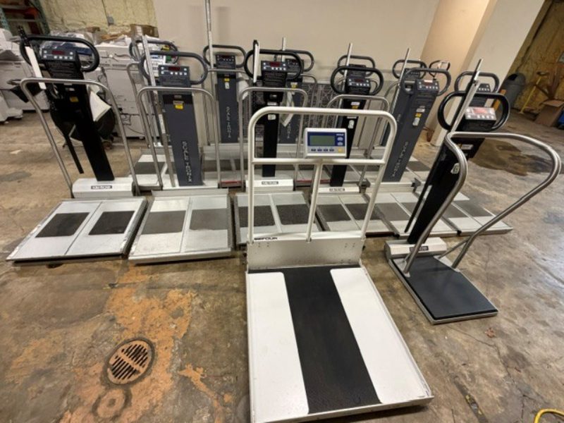 Patient and Wheelchair Scale Lot - photo 1