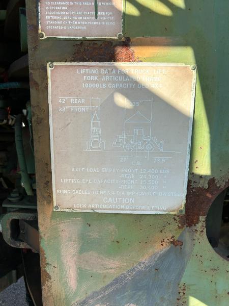 M10A ROUGH TERRAIN FORKLIFT