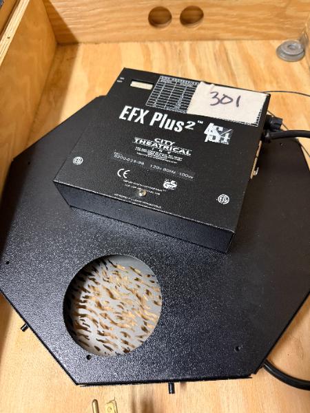 (1) LOT OF City Theatrical EFX EQUIPMENT