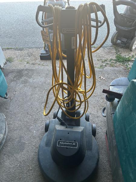 (5) Floor Polisher