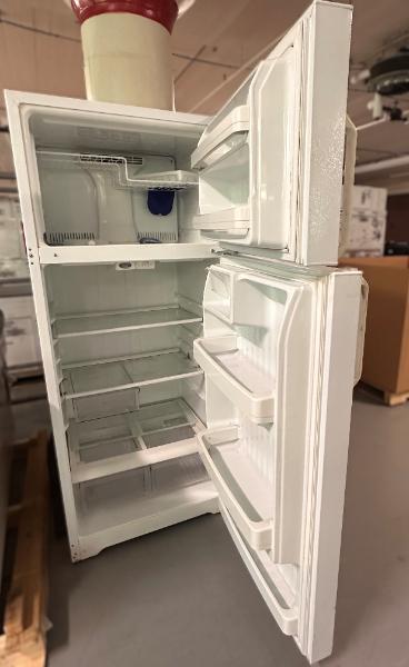 Refrigerator/ Freezers Lot