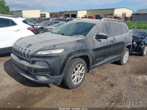 2016 JEEP CHEROKEE -  BATTERY NEEDS JUMP START