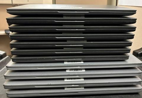 11 Dell Laptops