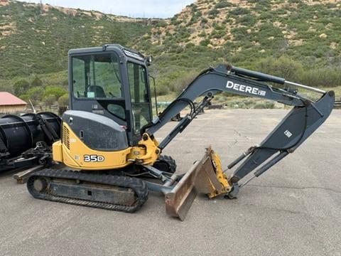 2008 John Deere Excavator