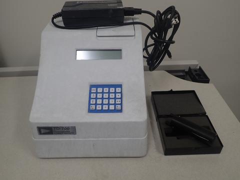 Fluorometer