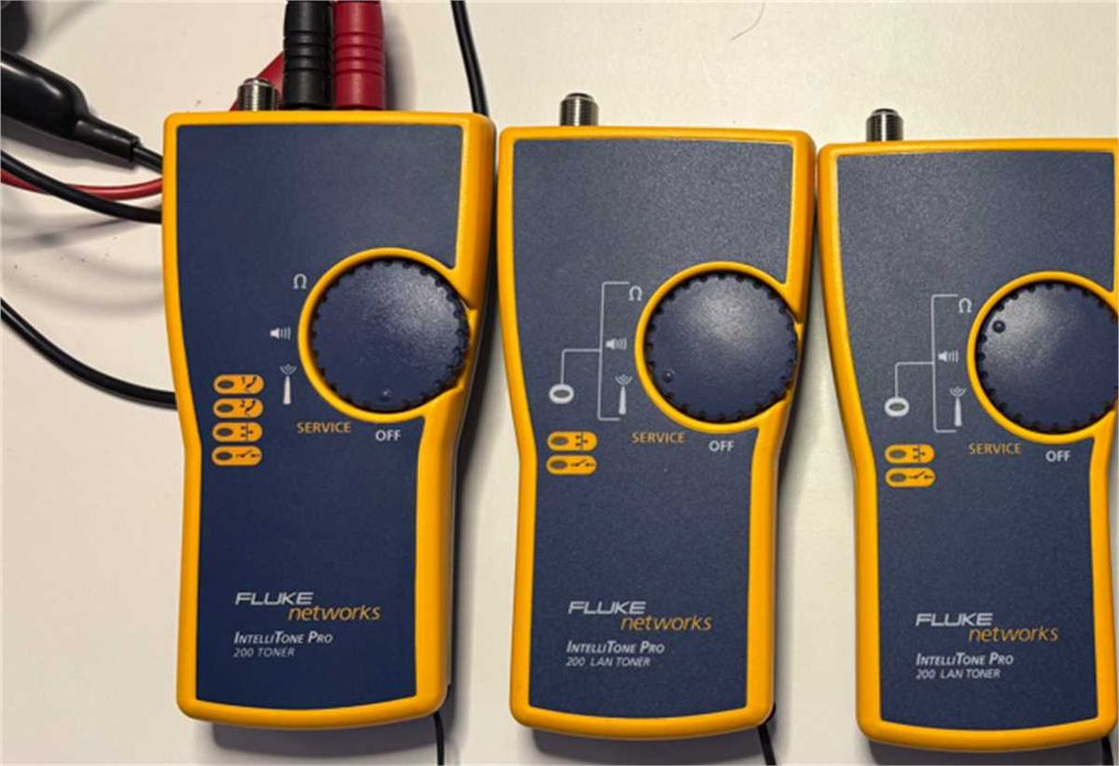 Fluke Networks IntelliTone Pro 200 LAN Toner - photo 1