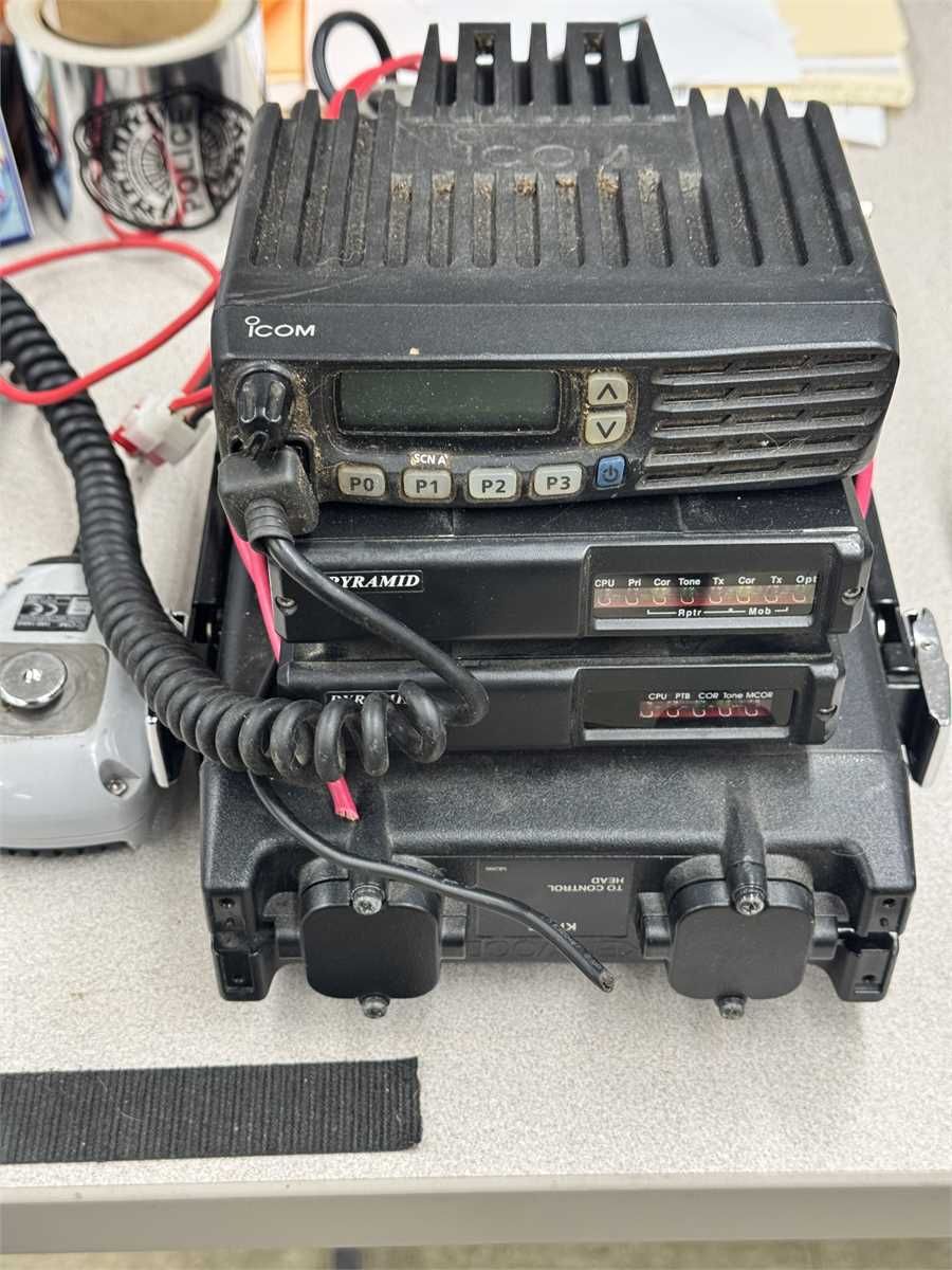 Pyramid Repeater and Kenwood Radio - photo 1