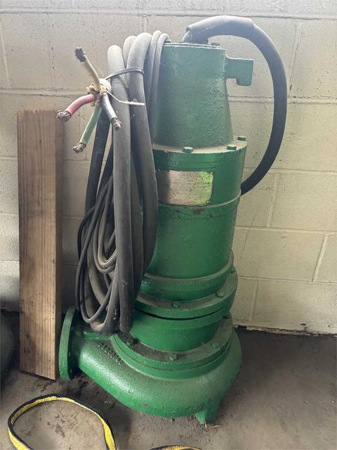 25 HP Myers Submersible Pump