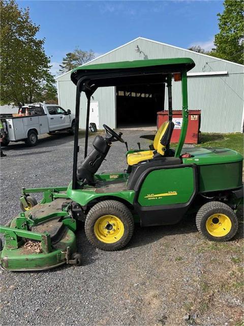 2014 John Deere 1445 Tractor with 72" 7-Iron II Front Deck Mower