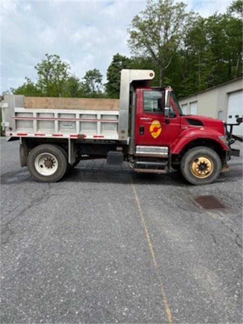 2010 International 7500 SFA 4x2