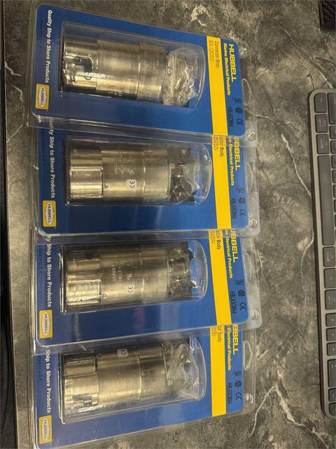 Hubbell Marine Grade Female Plugs