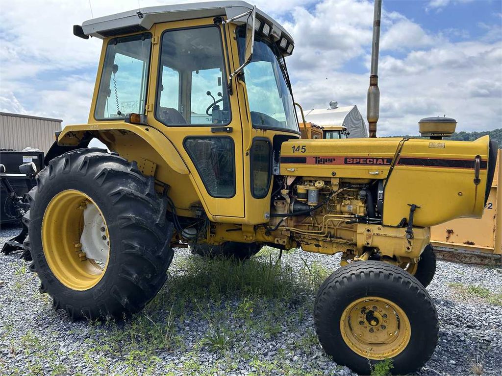 1990 Ford/New Holland Model 6610 - photo 1