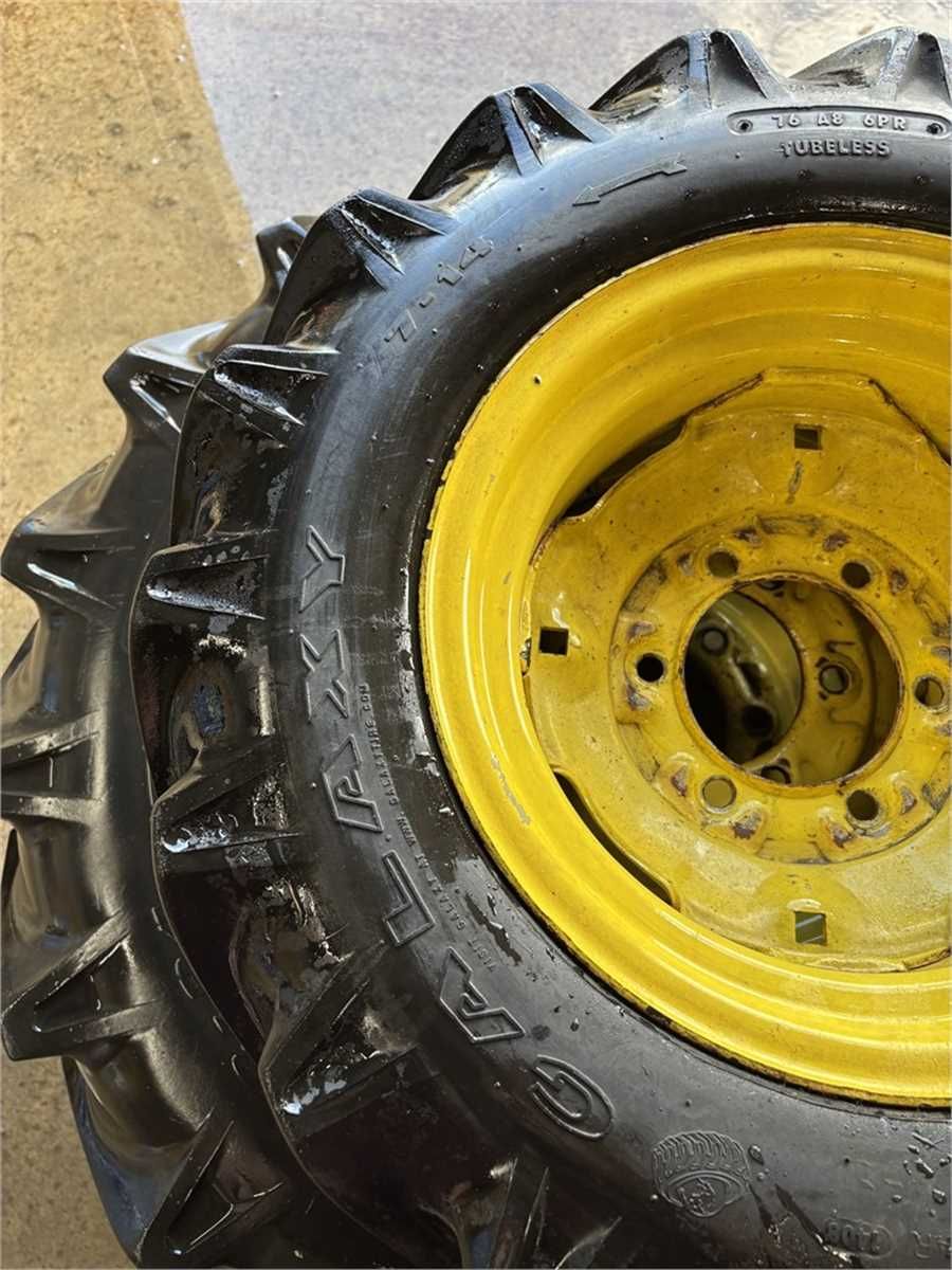 Tires with Rims - Set of two Galaxy 7-14 - photo 1