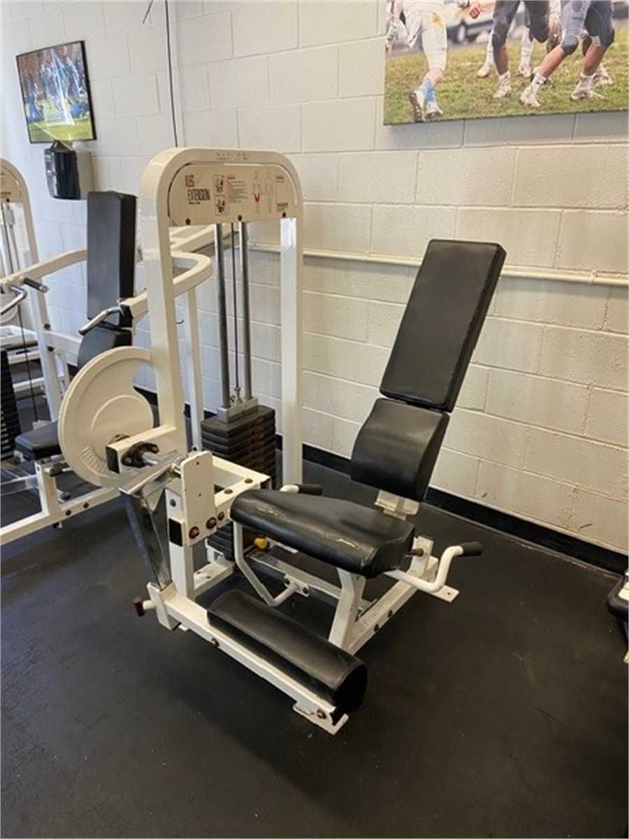 Paramount Leg Extension Machine - photo 1