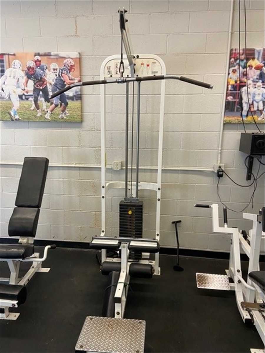 Paramount Lat Pull Machine - photo 1