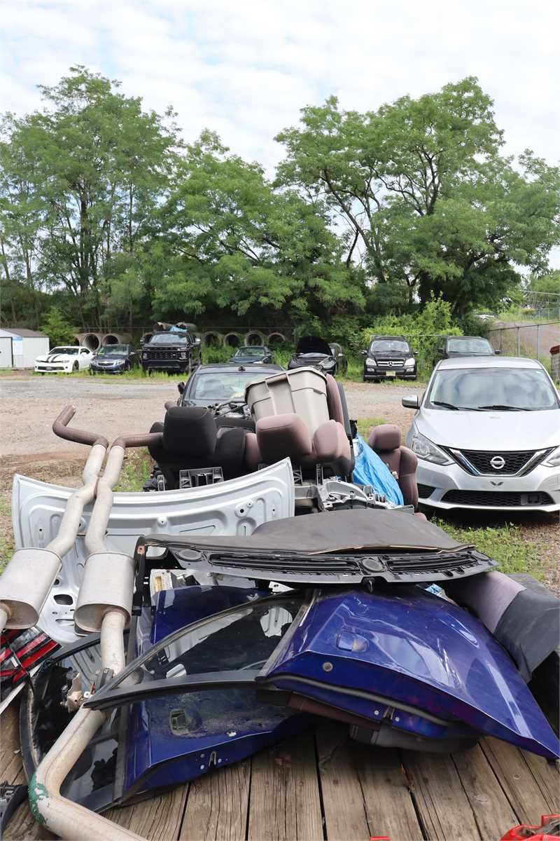 Chrysler and Nissan/Infiniti Parts - photo 1