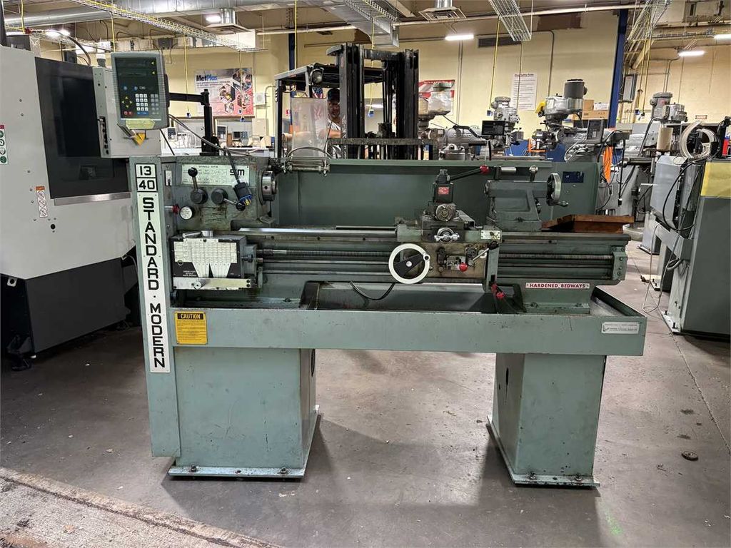 Lathe Model L1340 - photo 1