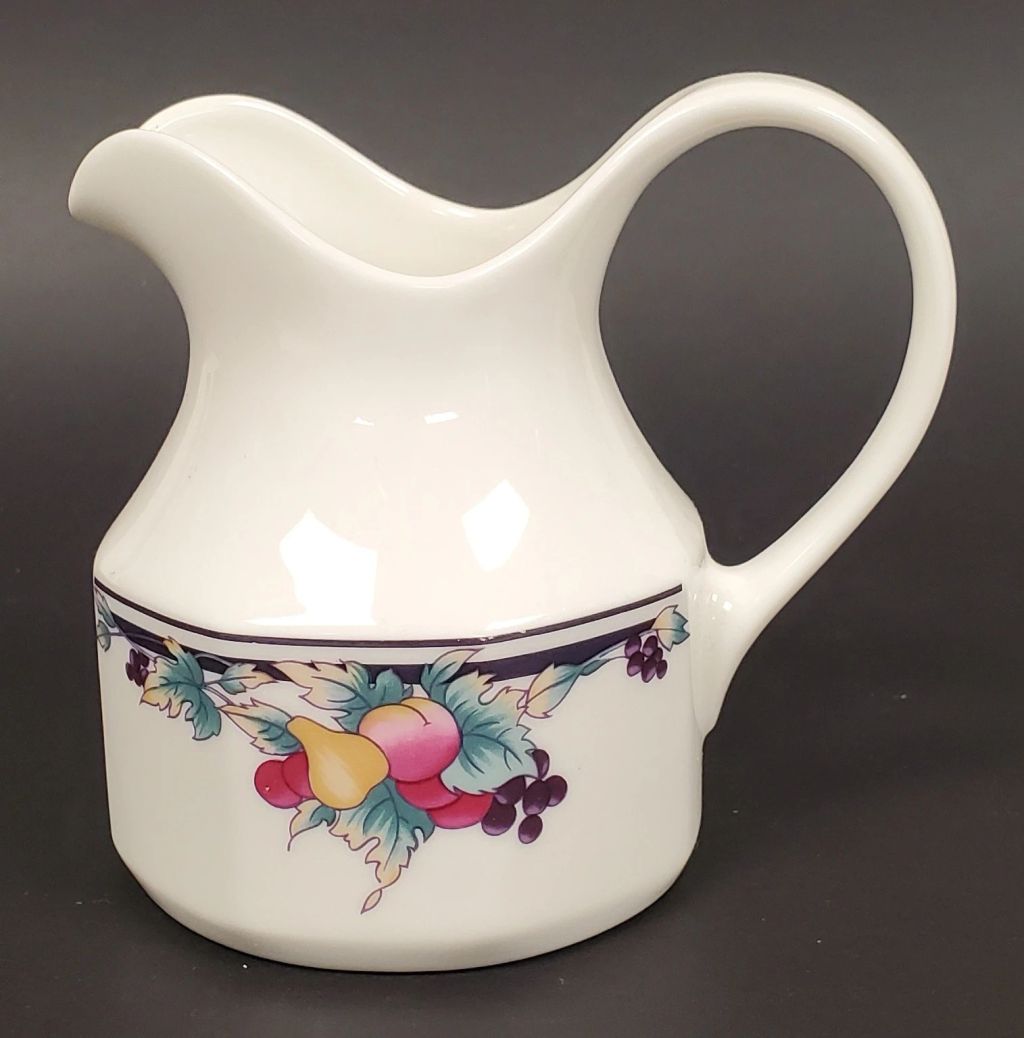 Royal Doulton Autumn's Glory Creamer Pitcher 1991 LS1086 Fine China - photo 1