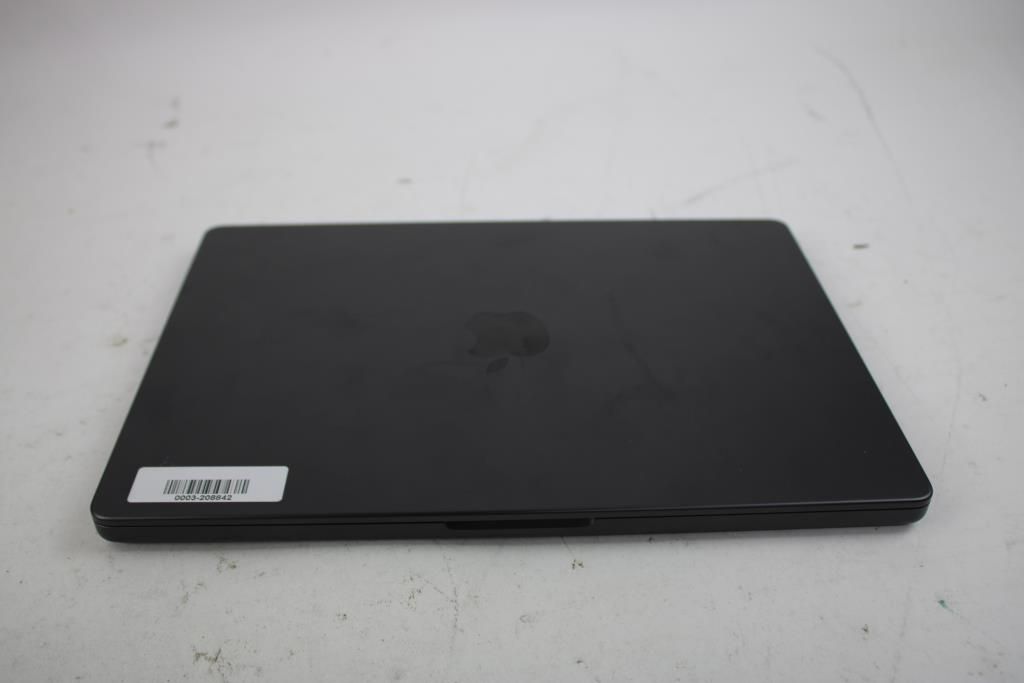 Apple MacBook Pro - photo 1