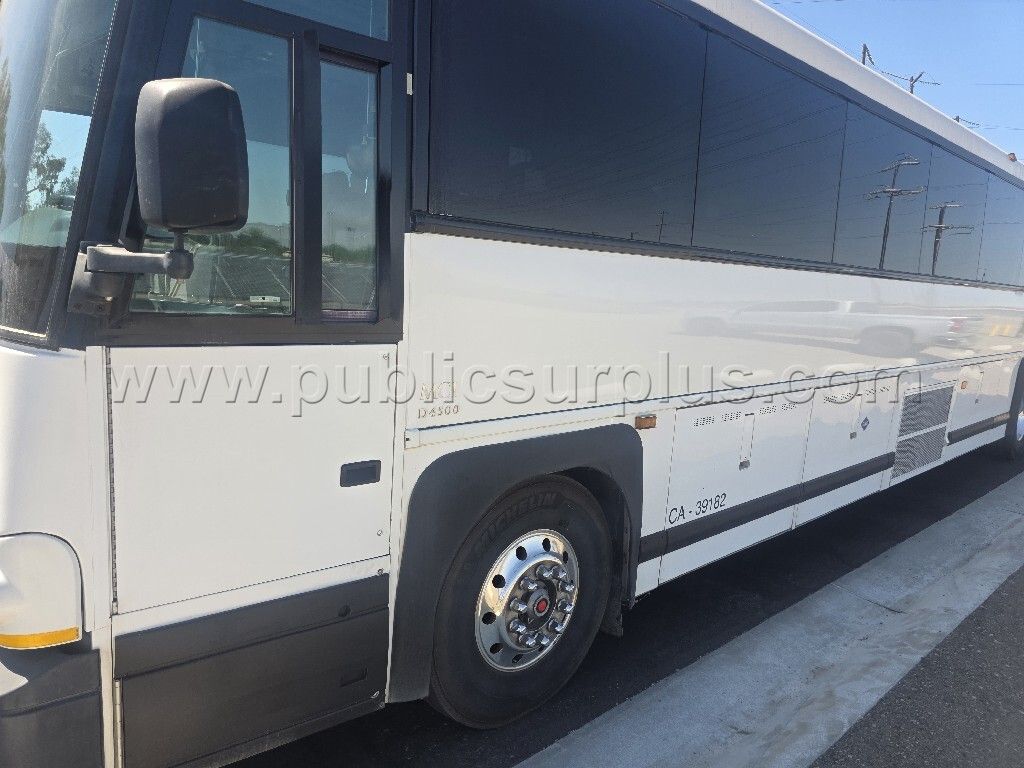 2017 MCI D4500 CNG Coach Bus - photo 1