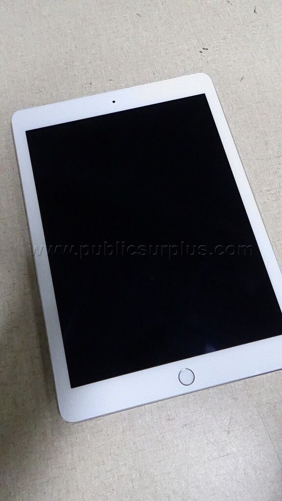 Used Apple iPad Air 2 / A1566 - photo 1